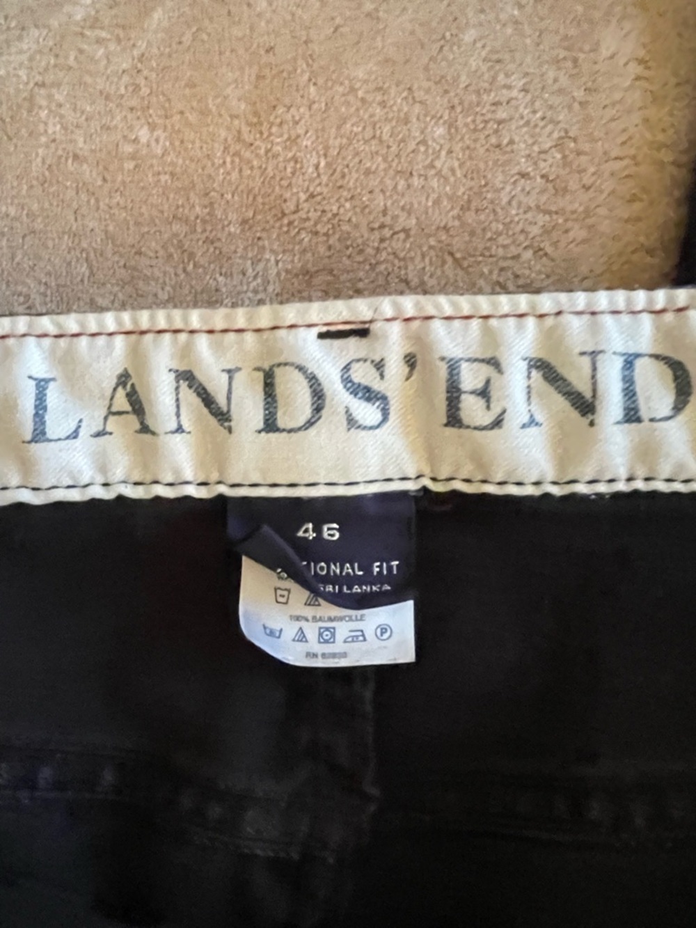 Men’s Lands' End Black Jeans with waist extender waist 46 inseam 30/31 - Picture 2 of 5